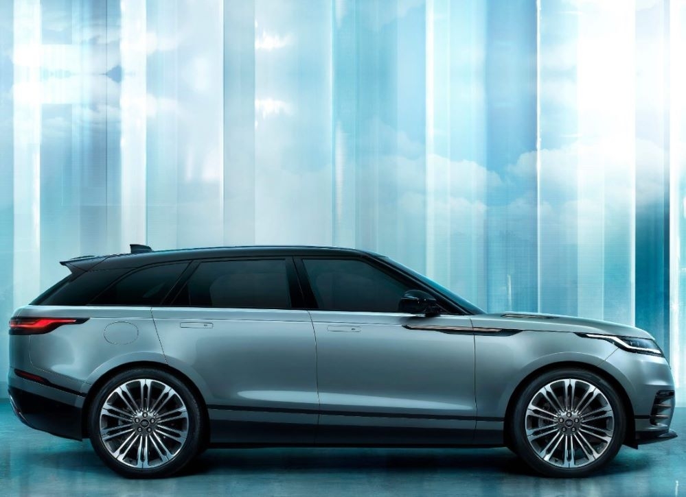 Land Rover Range Rover Velar 2.0 P400e PHEV Dynamic HSE AT 4WD auto ...