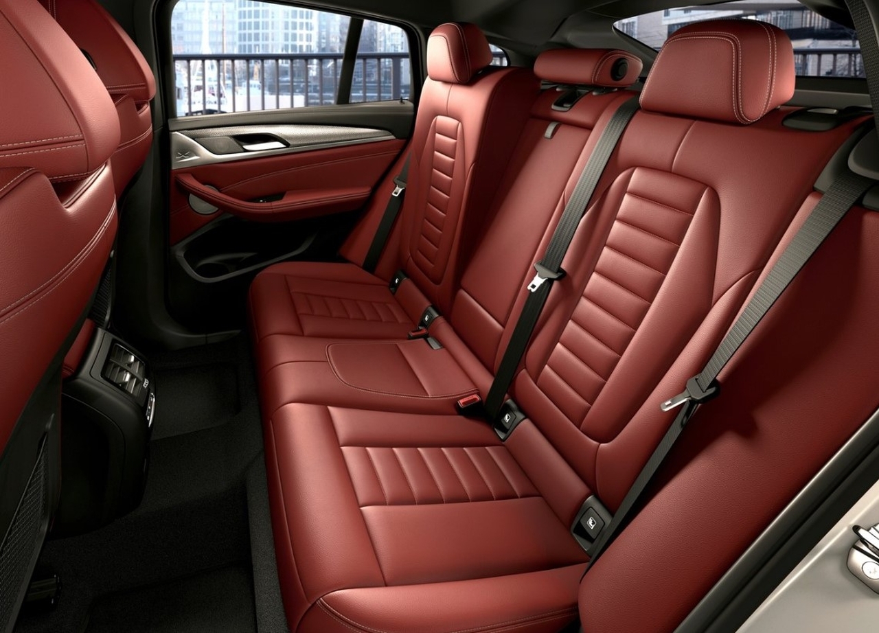 Imagem 7 BMW X4 2.0 xDrive30i M Sport Auto 2024