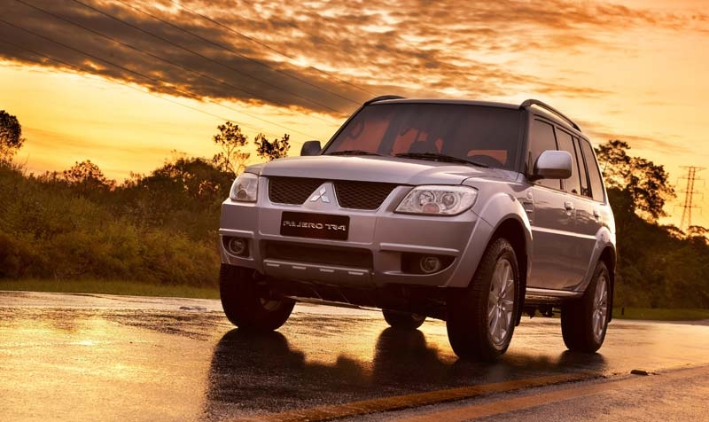 Imagem 7 Mitsubishi Pajero TR4 2.0 16V 4X4 (Flex) (Aut) 2015