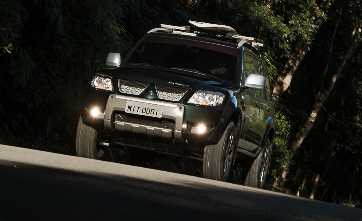 Imagem 1 Mitsubishi Pajero TR4 2.0 16V O Neill (Flex) 2015