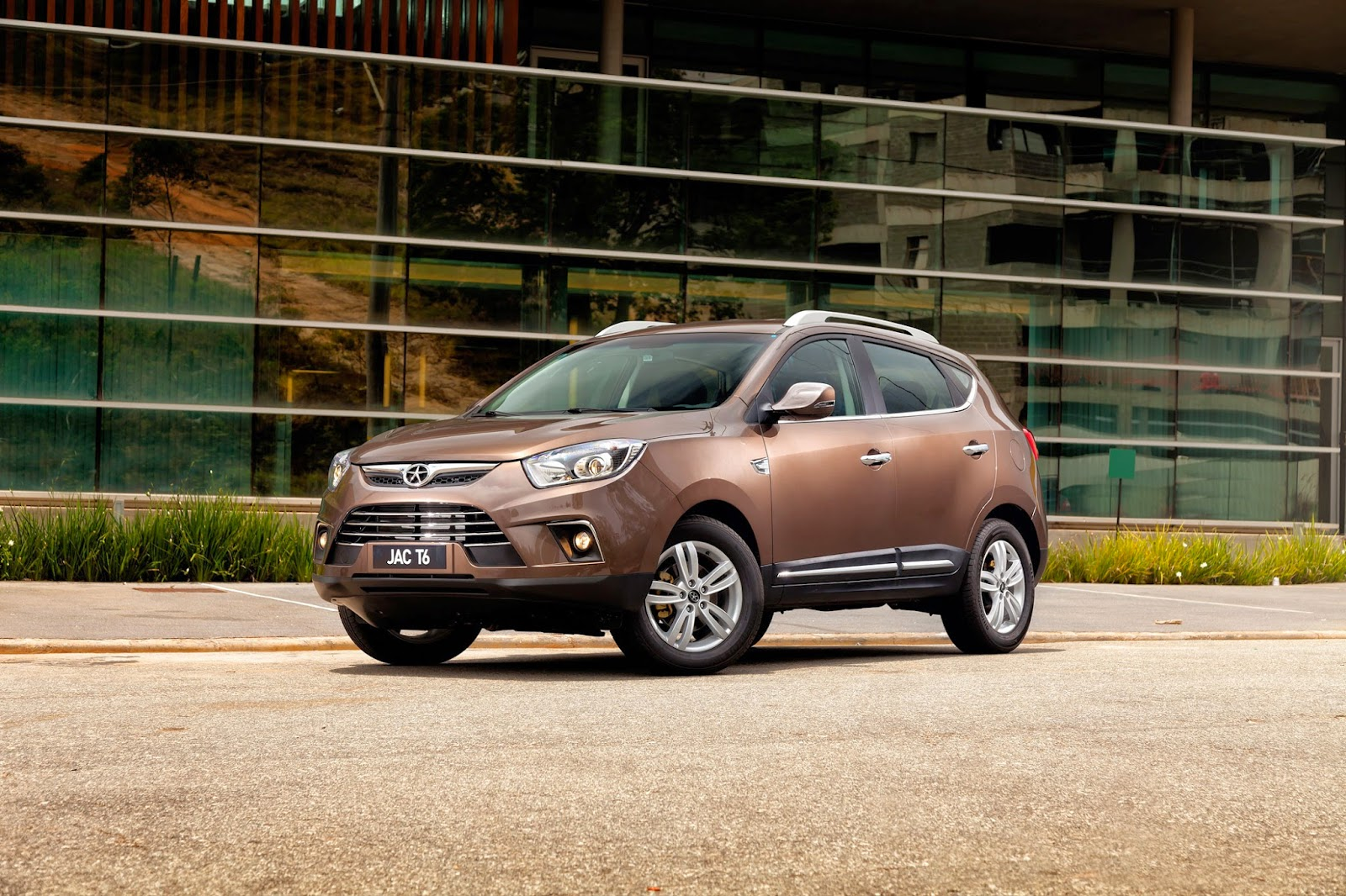 Imagem 5 Jac T6 2.0 16V VVT Jet Flex 2015