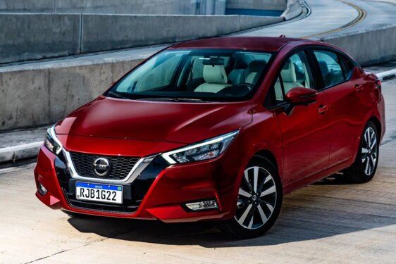 NISSAN Versa 1.6 Exclusive CVT 2021