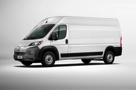 Citroën Jumper 2.2 BlueHDI Cargo L3H2 13m 2026