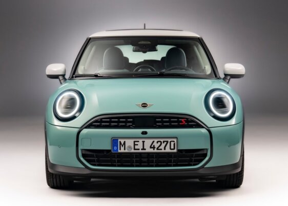 MINI Cooper 33kWh S E Exclusive 2024