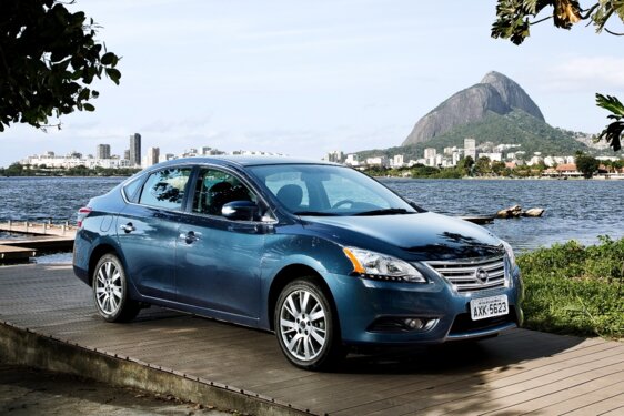 NISSAN Sentra S 2.0 16V (Flex) 2016