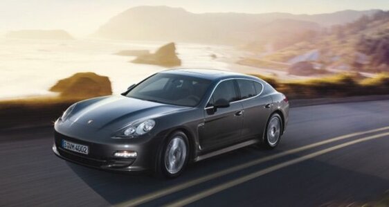 Porsche Panamera 3.6 V6 4WD 2012