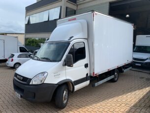 Foto 1 - Iveco Daily Daily 3.0 35S14 CS manual