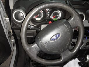 Foto 5 - Ford Fiesta Sedan Fiesta Sedan 1.6 Rocam (Flex) manual