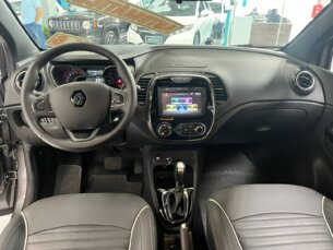 Foto 9 - Renault Captur Captur 2.0 Intense (Aut) automático