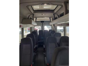 Foto 5 - Ford Transit Transit 2.0 EcoBlue Minibus 17+1 460E AT automático
