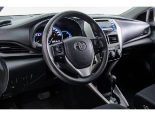 Foto 5 - Toyota Yaris Sedan Yaris Sedan 1.5 XL Live CVT manual