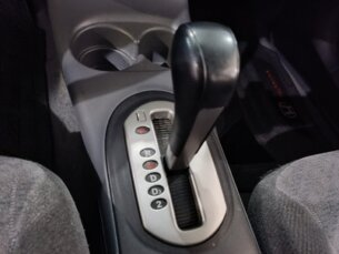 Foto 6 - Honda Civic Civic Sedan LX 1.7 16V (Aut) manual