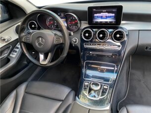 Foto 6 - Mercedes-Benz Classe C C 200 Avantgarde automático