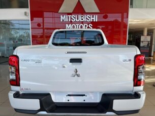 Foto 10 - Mitsubishi L200 Triton L200 Triton Sport 2.4 D GLS 4WD (Aut) automático