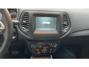 Foto 10 - Jeep Compass Compass 2.0 Sport (Aut) automático