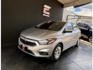 GM - Chevrolet Onix Effect 1.4 Branca 2017 - Campo Grande