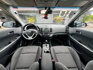 Foto 6 - Hyundai i30 i30 GLS 2.0 16V automático