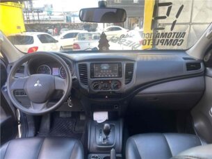 Foto 3 - Mitsubishi L200 Triton L200 Triton Sport 2.4 DID-H HPE-S Top 4WD (Aut) automático