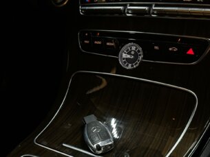 Foto 6 - Mercedes-Benz Classe C C 180 Exclusive FlexFuel automático