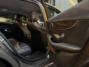 Foto 8 - Mercedes-Benz Classe C C 180 Exclusive FlexFuel automático