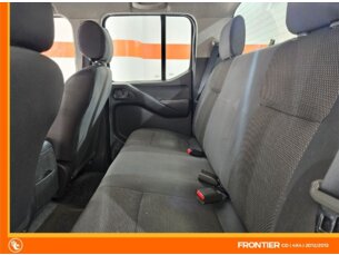 Foto 8 - NISSAN FRONTIER Frontier XE 4x4 2.5 16V (cab. dupla) manual