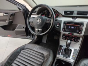 Foto 10 - Volkswagen Passat Passat Comfortline 2.0 FSI Turbo automático