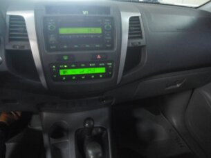 Foto 9 - Toyota Hilux Cabine Dupla Hilux SRV 4X4 3.0 (cab dupla) (aut) manual