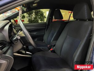 Foto 2 - Toyota Yaris Hatch Yaris 1.3 XL Live CVT automático