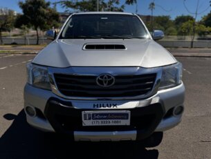 Foto 2 - Toyota Hilux Cabine Dupla Hilux 3.0 TDI 4x4 CD SRV Top (Aut) automático