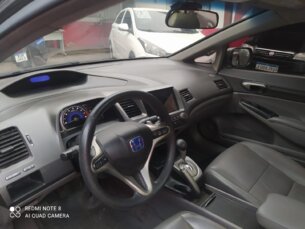 Foto 7 - Honda Civic New Civic LXL SE 1.8 i-VTEC (Flex) automático