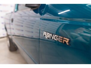 Foto 8 - Ford Ranger (Cabine Simples-Estendida) Ranger XL 4x2 4.0 V6 12V (Cab Simples) manual