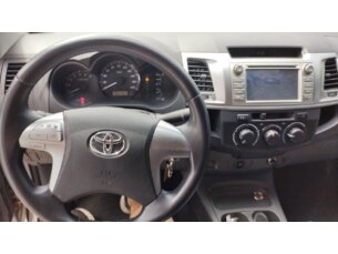 Foto 3 - Toyota Hilux Cabine Dupla Hilux 2.7 SR CD 4x2 (Flex) (Aut) automático