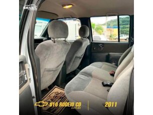 Foto 9 - Chevrolet S10 Cabine Dupla S10 Rodeio 2.4 Flexpower 4X2 (Cab Dupla) manual