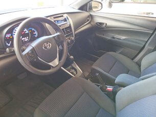 Foto 3 - Toyota Yaris Hatch Yaris 1.3 XL Live CVT automático