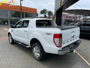 Foto 7 - Ford Ranger (Cabine Dupla) Ranger 3.2 TD 4x4 CD Limited Auto automático