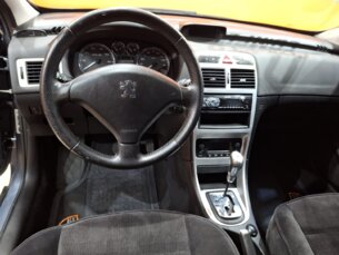 Foto 9 - Peugeot 307 307 Hatch. Feline 2.0 16V (aut) automático