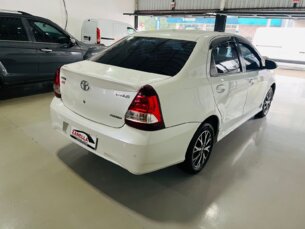 Foto 6 - Toyota Etios Sedan Etios Sedan Platinum 1.5 (Flex) (Aut) automático