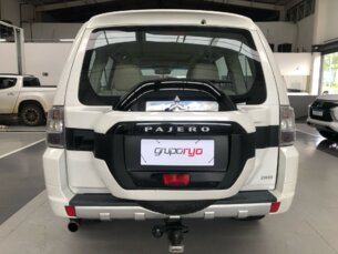 Foto 4 - Mitsubishi Pajero Full Pajero Full HPE 3.2 5p automático