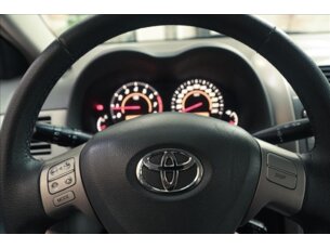 Foto 10 - Toyota Corolla Corolla Sedan XEi 1.8 16V (flex) automático