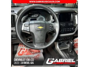 Foto 6 - Chevrolet S10 Cabine Dupla S10 2.8 LTZ Cabine Dupla 4WD (Aut) manual