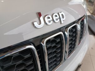 Foto 9 - Jeep Grand Cherokee Grand Cherokee 3.6 V6 Limited 4WD automático