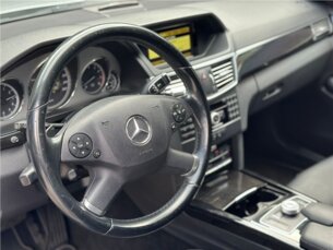 Foto 6 - Mercedes-Benz Classe E E 500 Avantgarde Executive 5.5 V8 automático