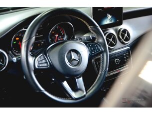 Foto 7 - Mercedes-Benz GLA GLA 200 Advance automático
