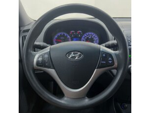 Foto 9 - Hyundai i30 i30 GLS 2.0 16V (aut) manual