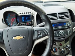 Foto 4 - Chevrolet Sonic Sonic Hatch LTZ (Aut) automático