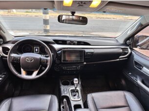 Foto 8 - Toyota Hilux Cabine Dupla Hilux 2.8 TDI SRV CD 4x4 (Aut) automático