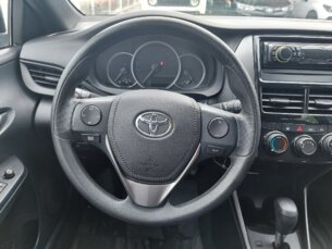 Foto 6 - Toyota Yaris Hatch Yaris 1.5 XL Live CVT manual