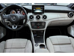 Foto 7 - Mercedes-Benz GLA GLA 200 Advance manual