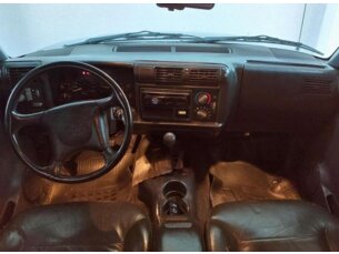 Foto 9 - Chevrolet S10 Cabine Dupla S10 Luxe 4x4 2.8 (Cab Dupla) manual