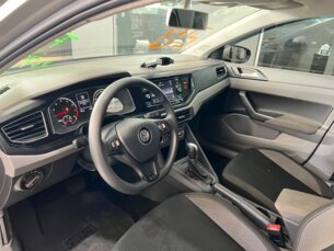Foto 10 - Volkswagen Virtus Virtus 200 TSI Comfortline (Flex) (Aut) automático